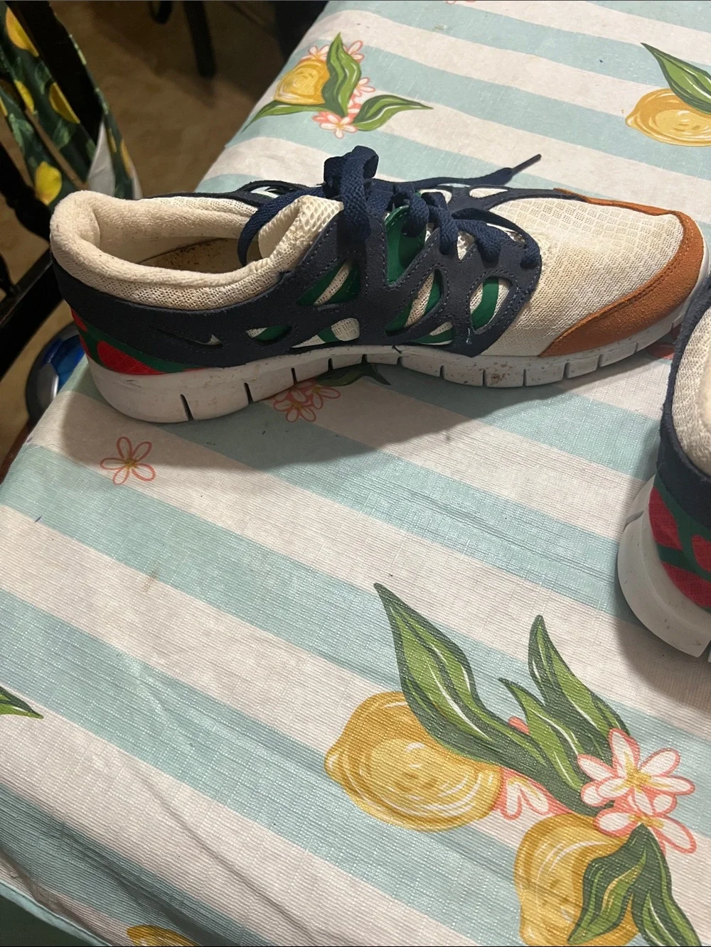 Nike running , Navy & Green Mesh Sneaker with Tan Toe